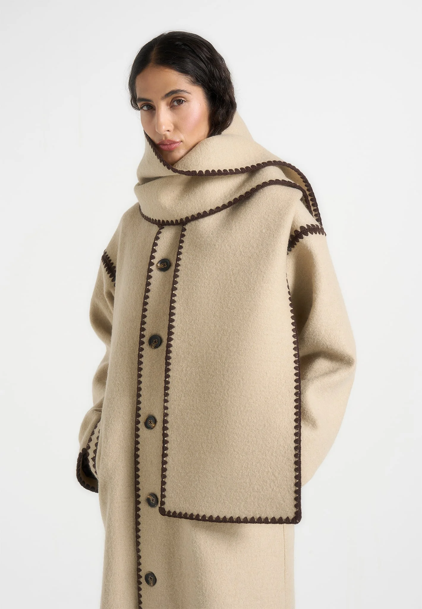 Aube - Blanket Stitch Wool Scarf - Taupe - Image 2