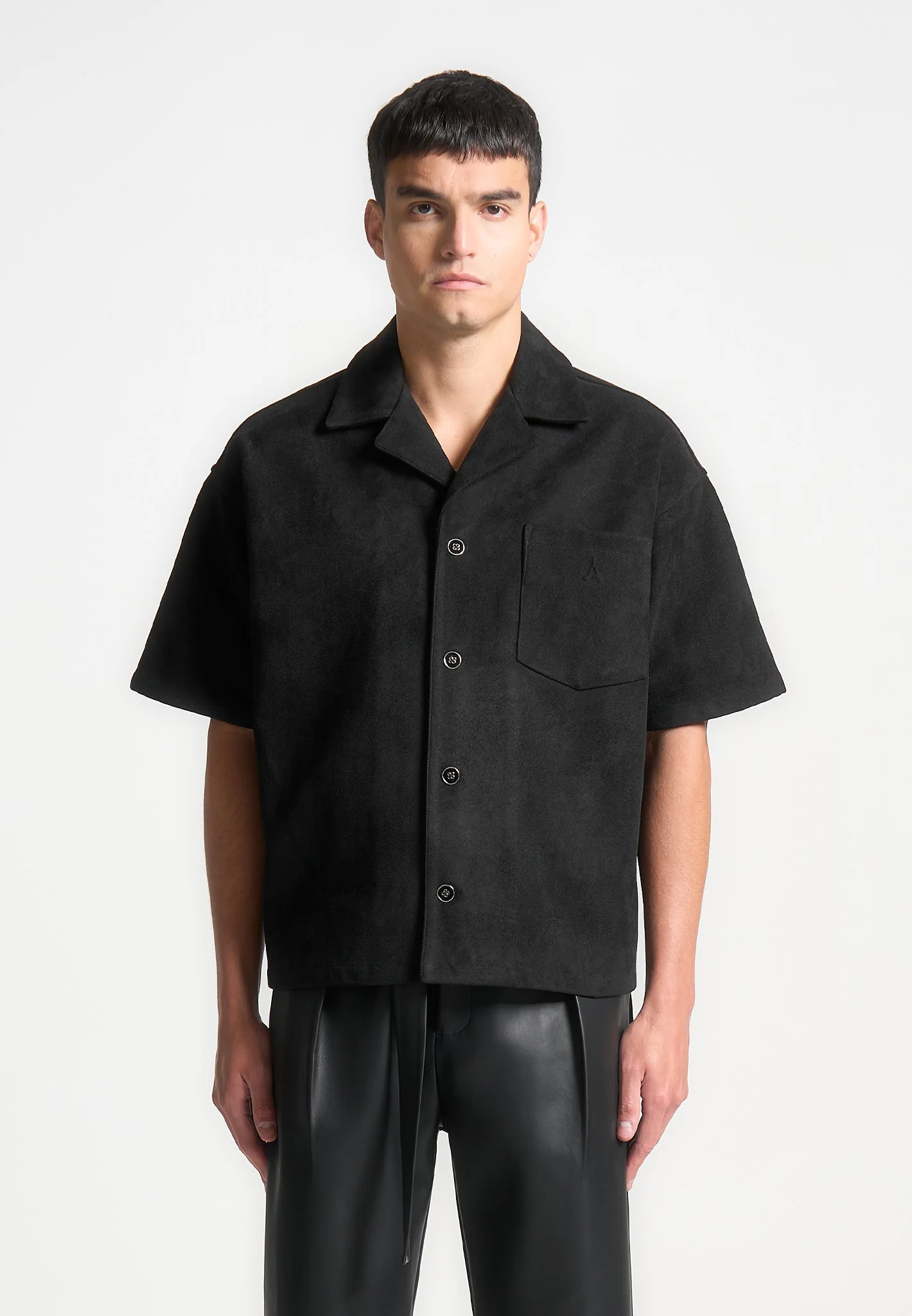 Luc - Boxy Suede Shirt - Black