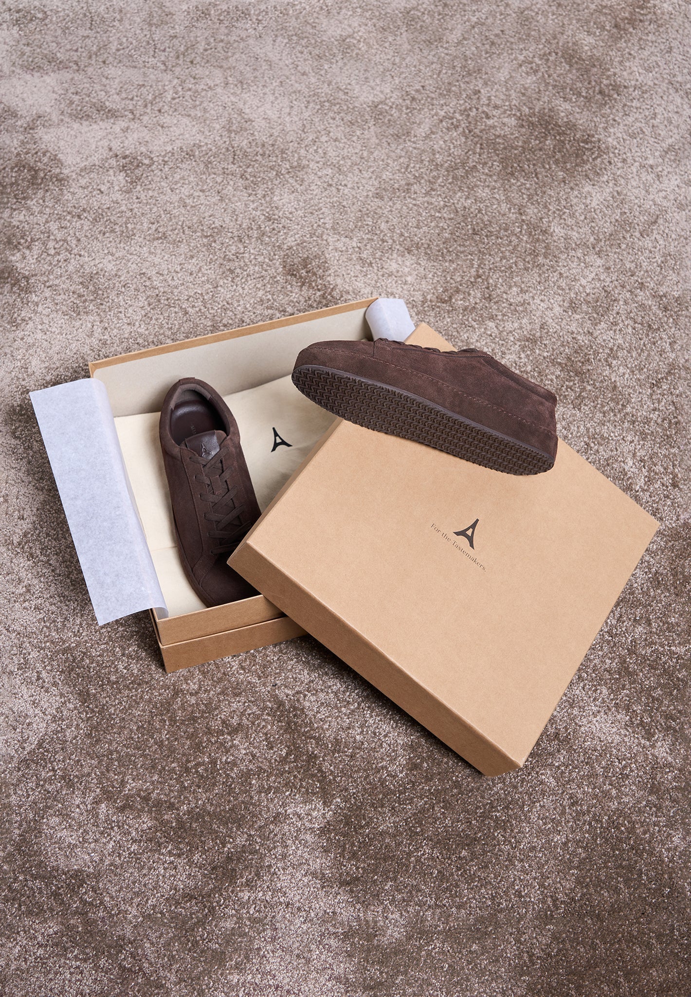 Cannes - Suede Sneaker - Graphite - Image 12