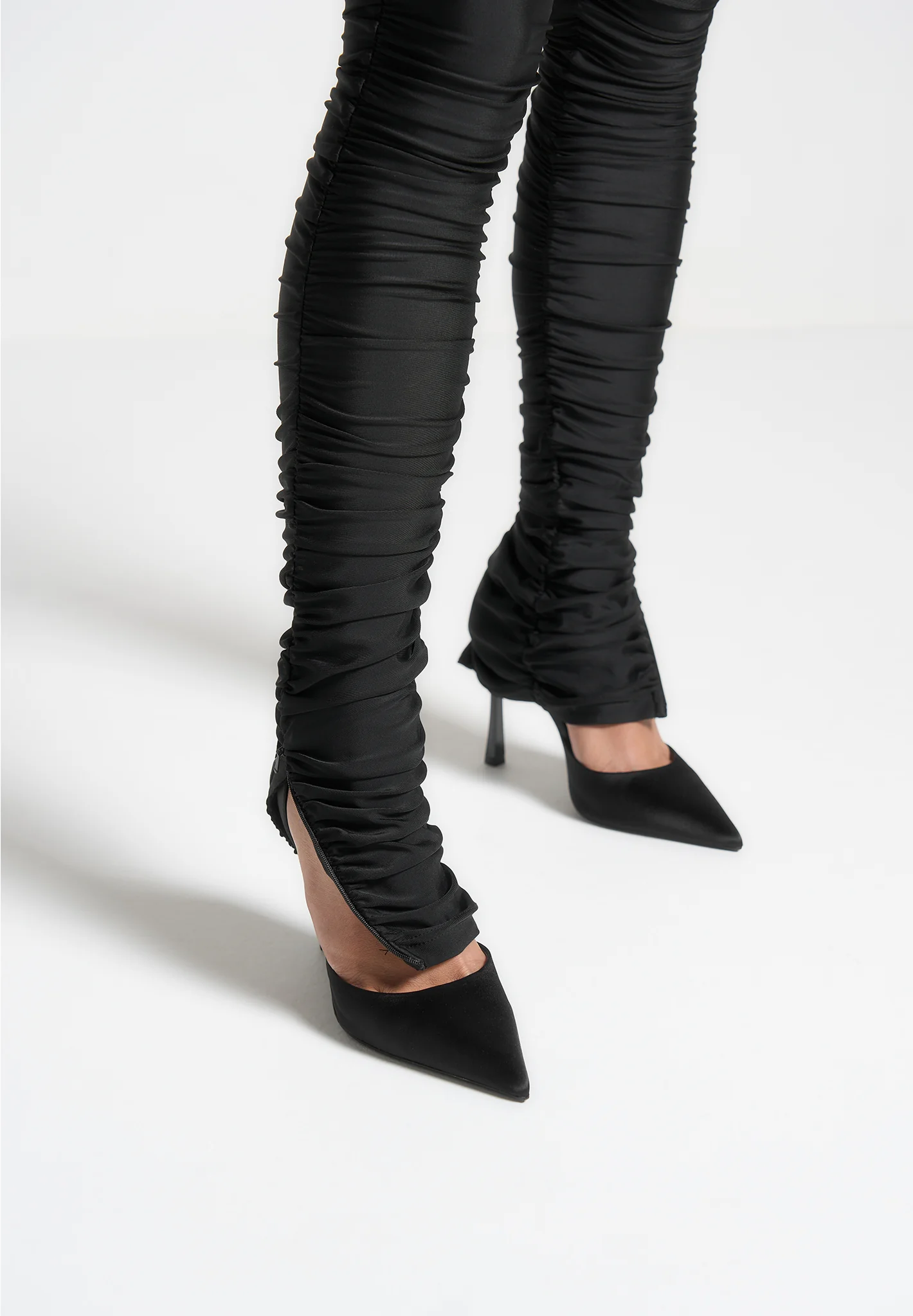 Cap Sleeve Ruched Jumpsuit - Black - Image 5