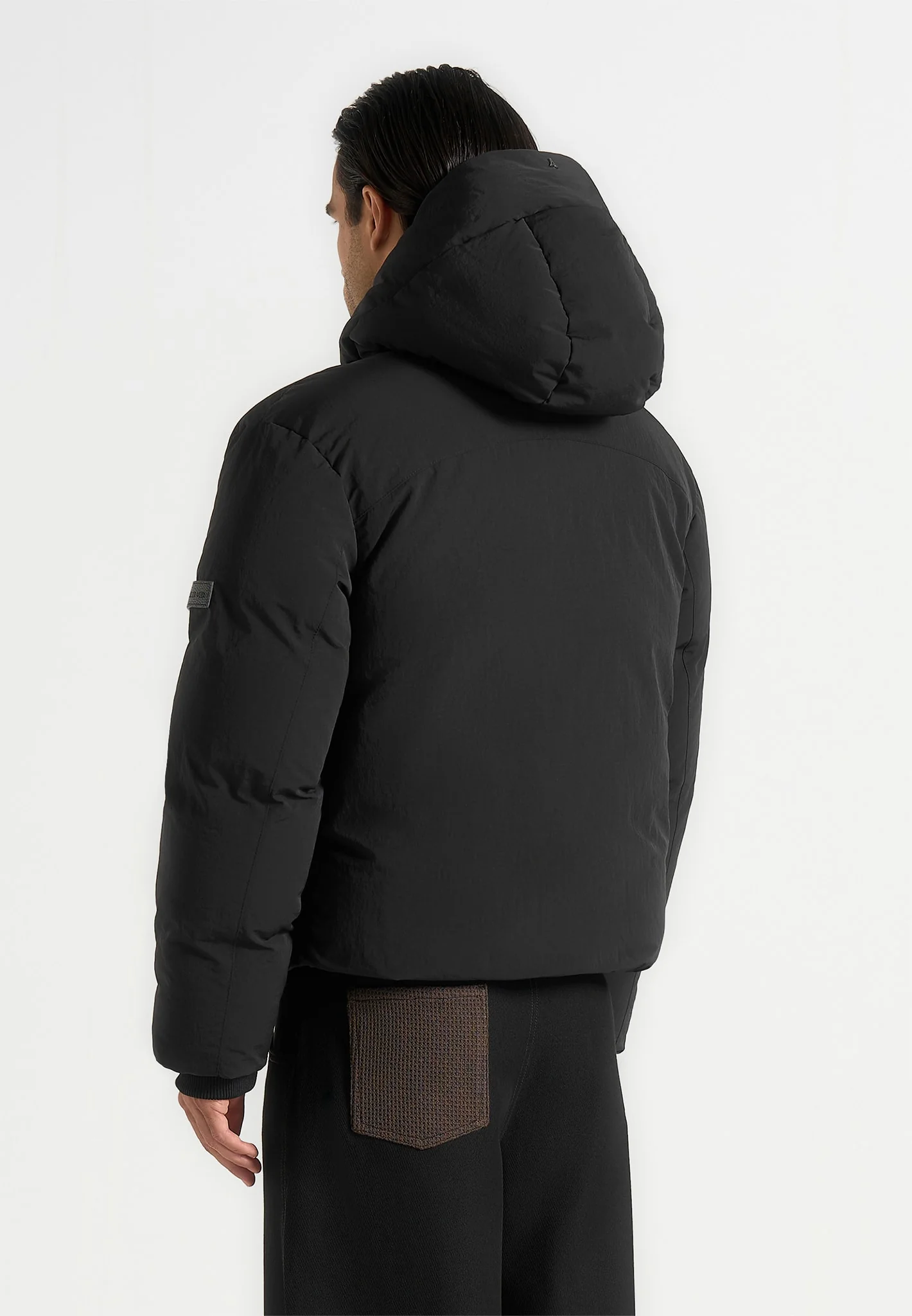 Casey - Unisex Minimal Raglan Puffer Jacket - Black - Image 7