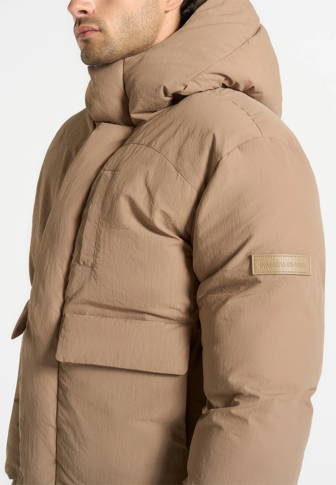 Casey - Unisex Minimal Raglan Puffer Jacket - Taupe - Image 5
