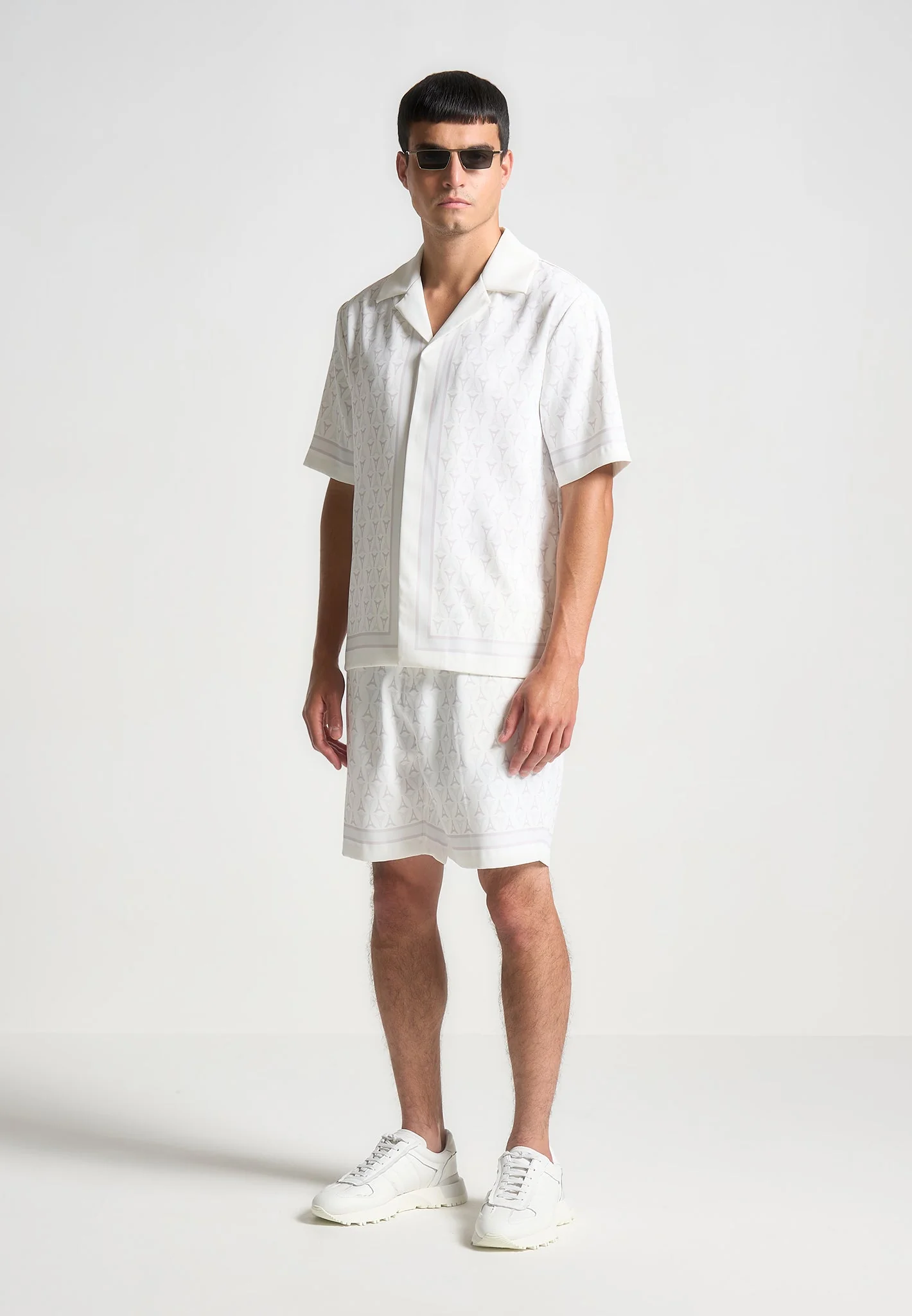 Eiffel Monogram Shorts - White - Image 2