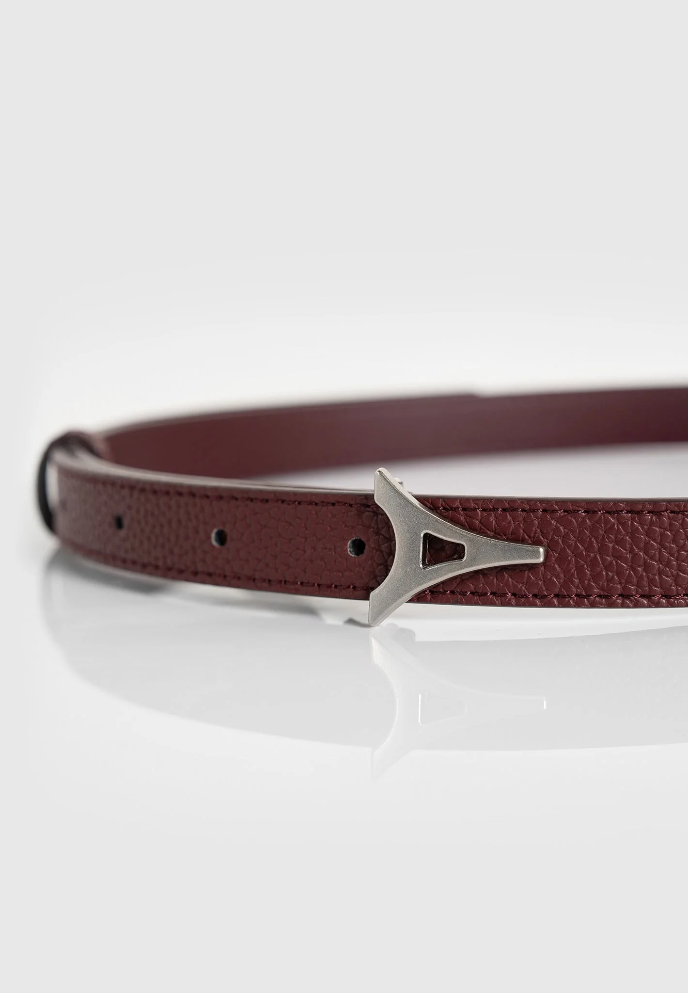Leonie - Eiffel Slim Leather Belt - Red - Image 4
