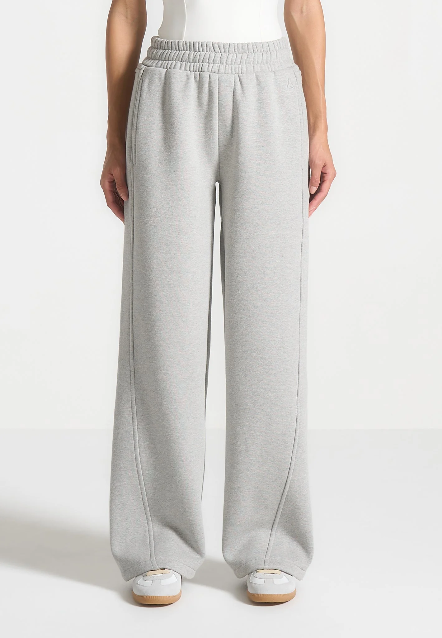 Iris - Relaxed Joggers - Grey - Image 3