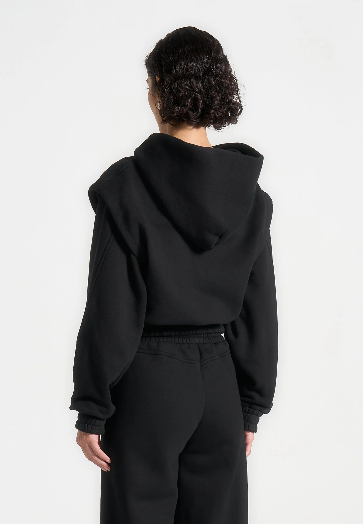 Louna - Wide Shoulder Zip Through Hoodie - Black - Image 4