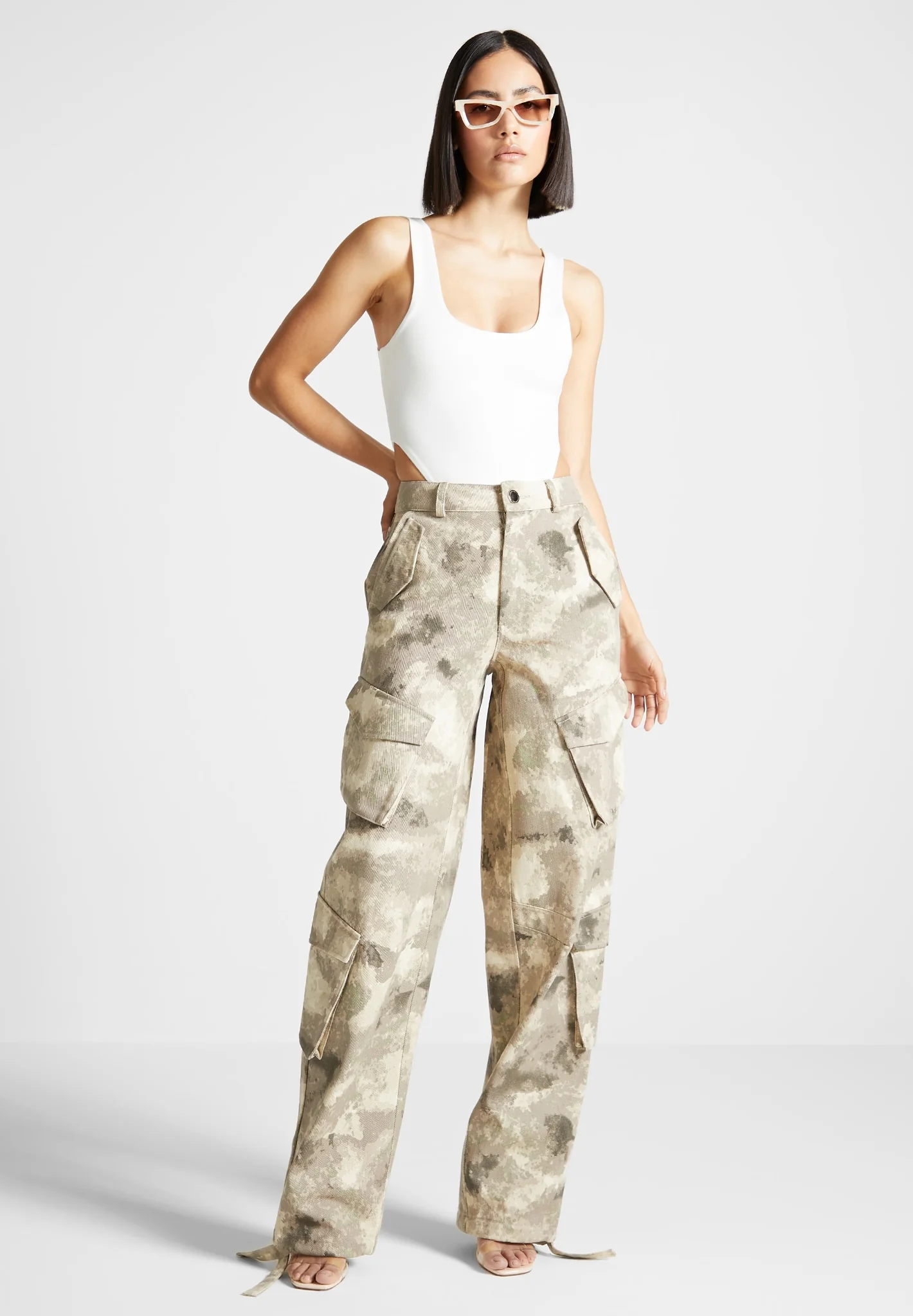 High Waisted Camo Cargo Pants - Beige - Image 3