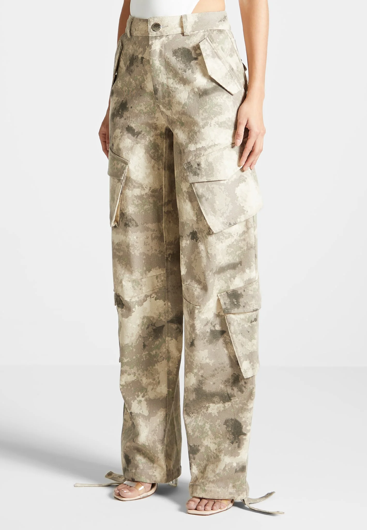 High Waisted Camo Cargo Pants - Beige - Image 4