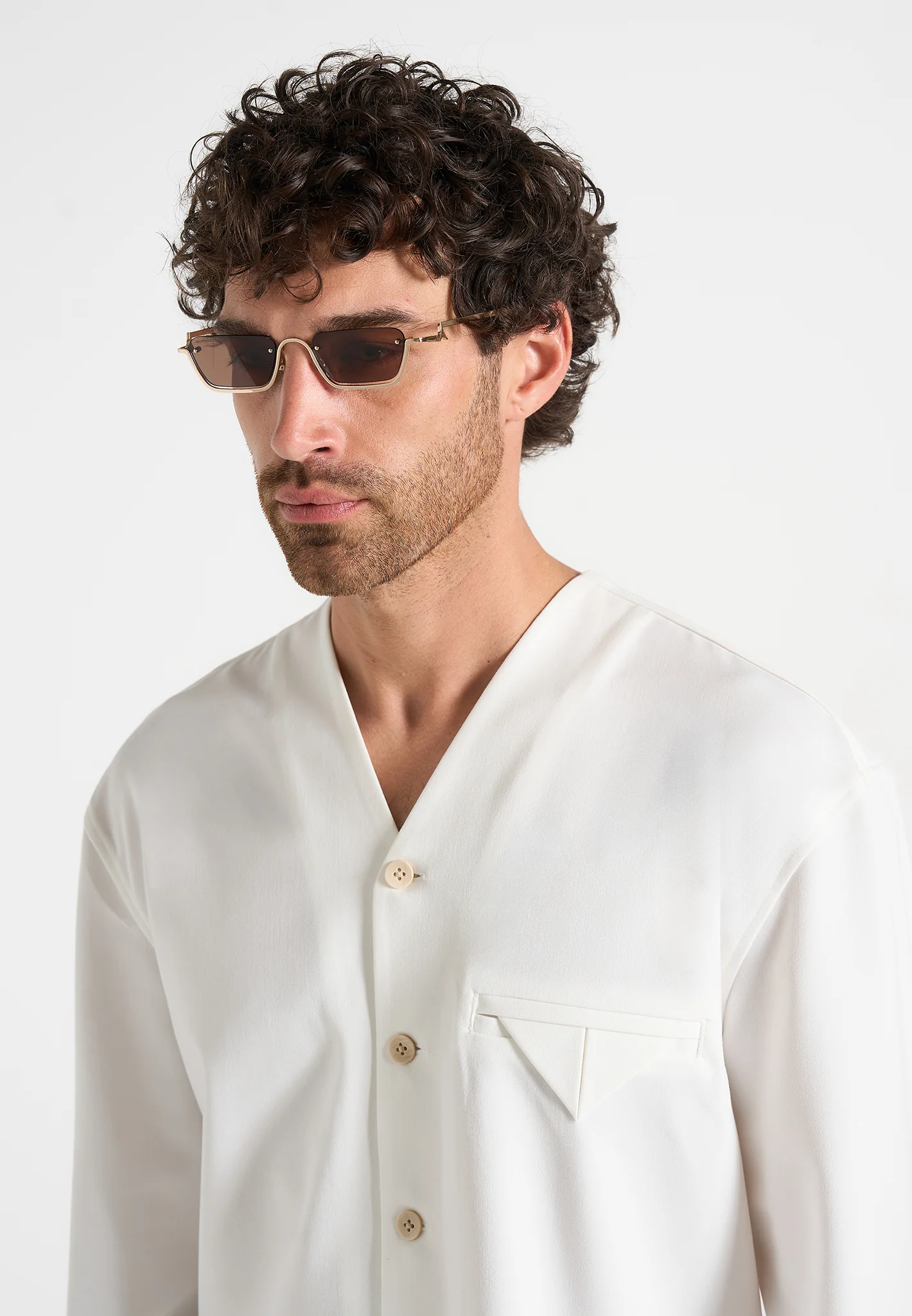 Kai - Rectangular Frameless Sunglasses - Gold - Image 3