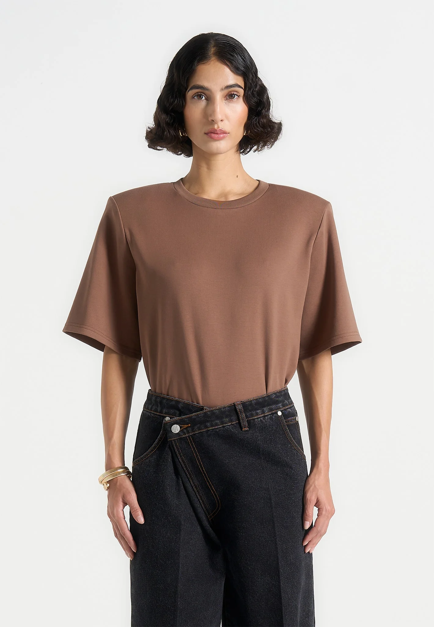 Mia - Wide Shoulder Bodysuit T-Shirt - Brown - Image 2