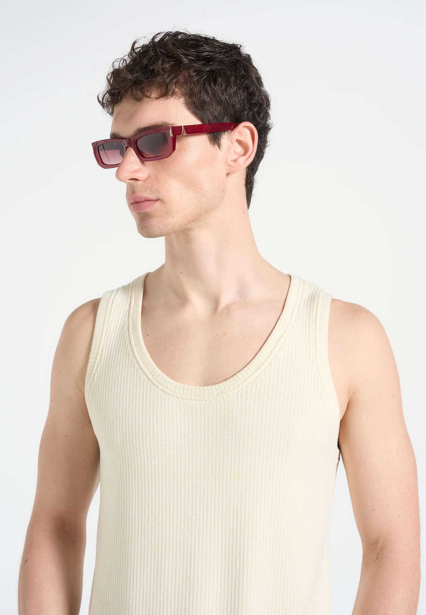 Milan - Curved-Frame Sunglasses - Red - Image 3
