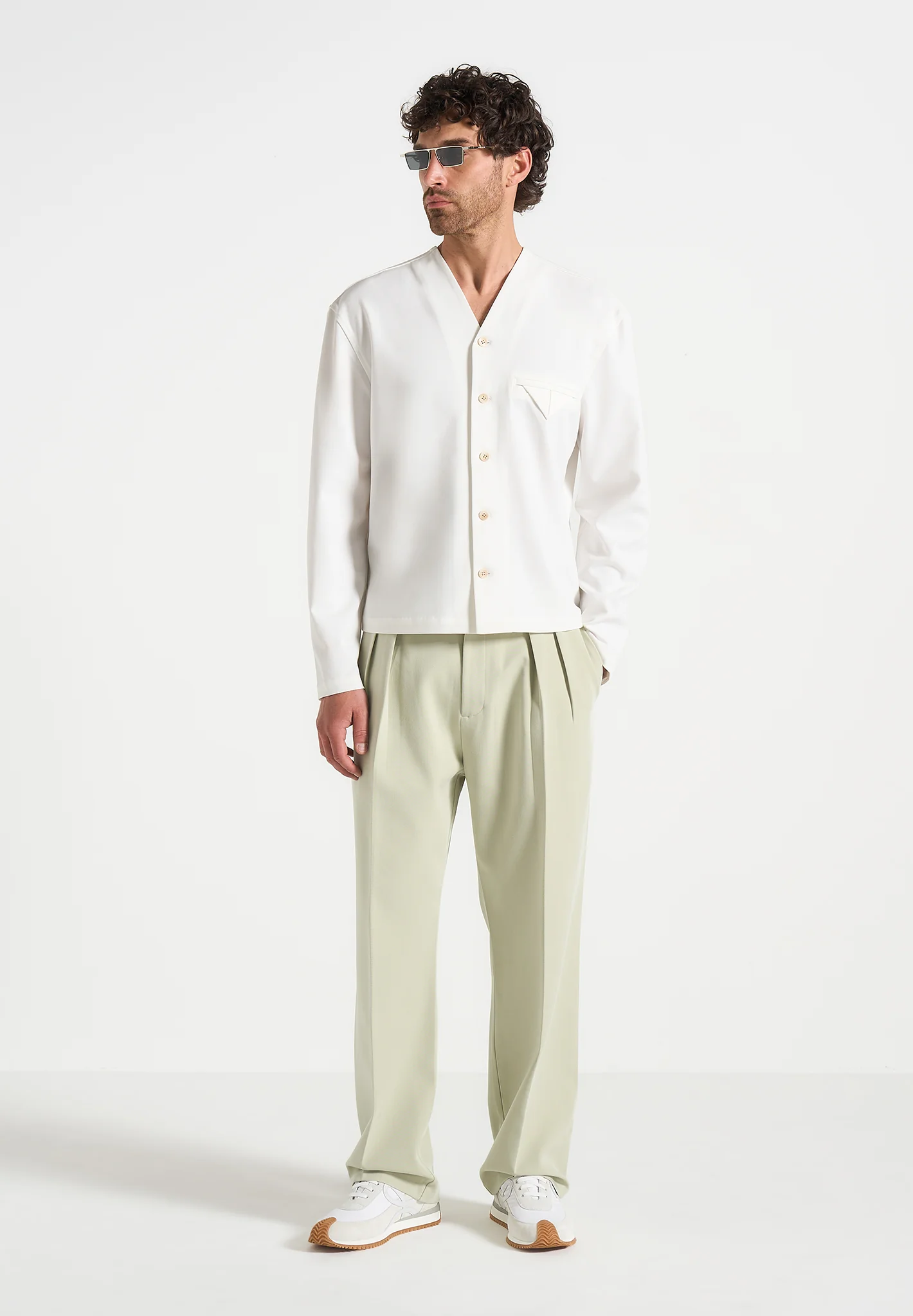 Pierre - Relaxed Fit Hatched Pleated Tailored Trousers - Sage - Image 2