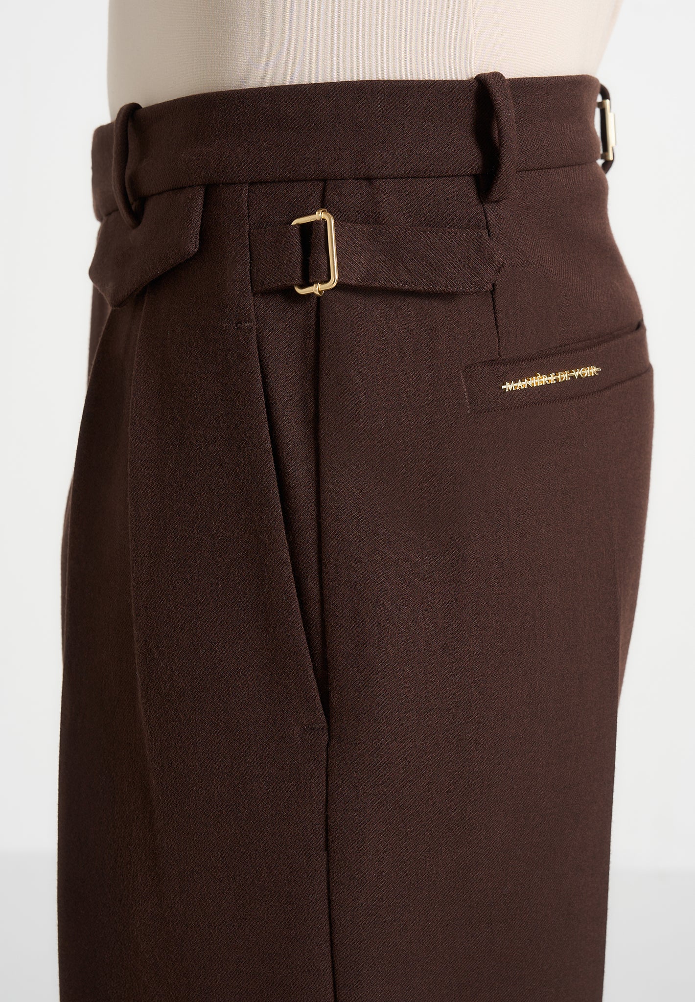 Pierre - Relaxed Fit Pleated Tailored Trousers - Brown - Image 3