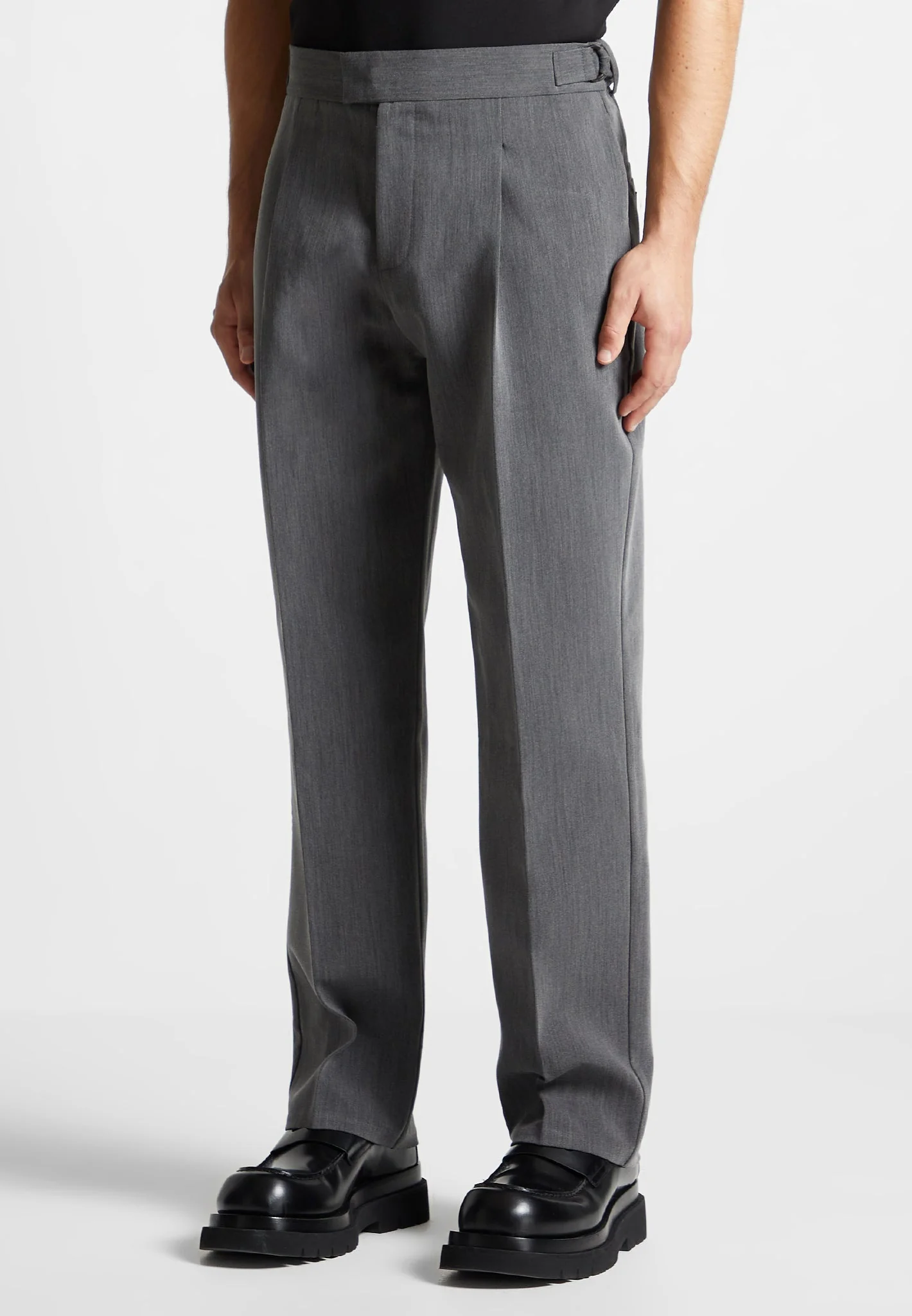 Relaxed Fit Grained Pleated Tailored Trousers - Dark Grey - Image 4