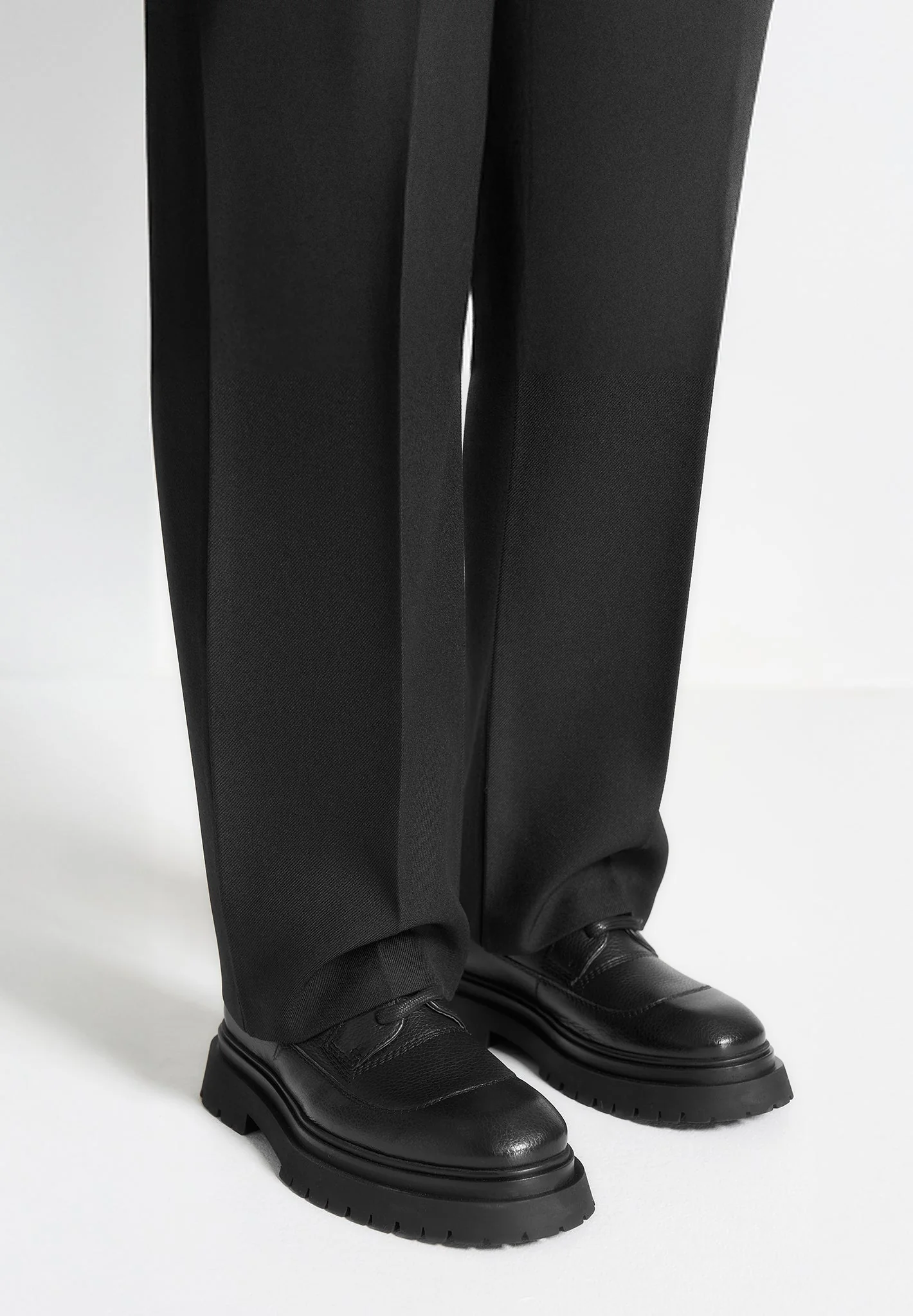 Rennes - Pebbled Leather Derby Shoe - Black - Image 3