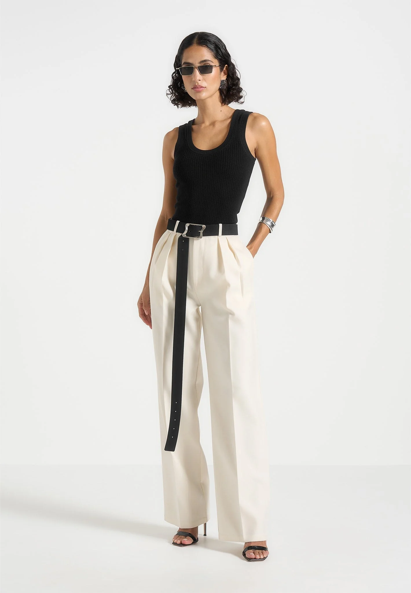 Liane - Scoop Neck Ribbed Vest - Black - Image 2