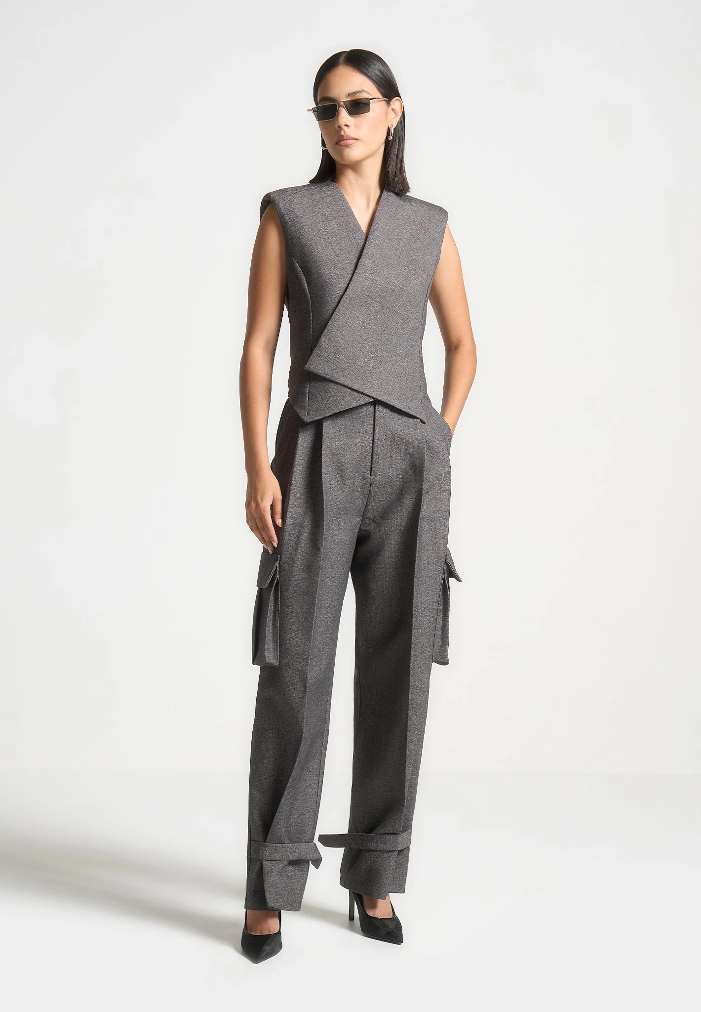 Danielle - Textured Tailored Pleated Cargo Trousers - Grey Marl - Image 2