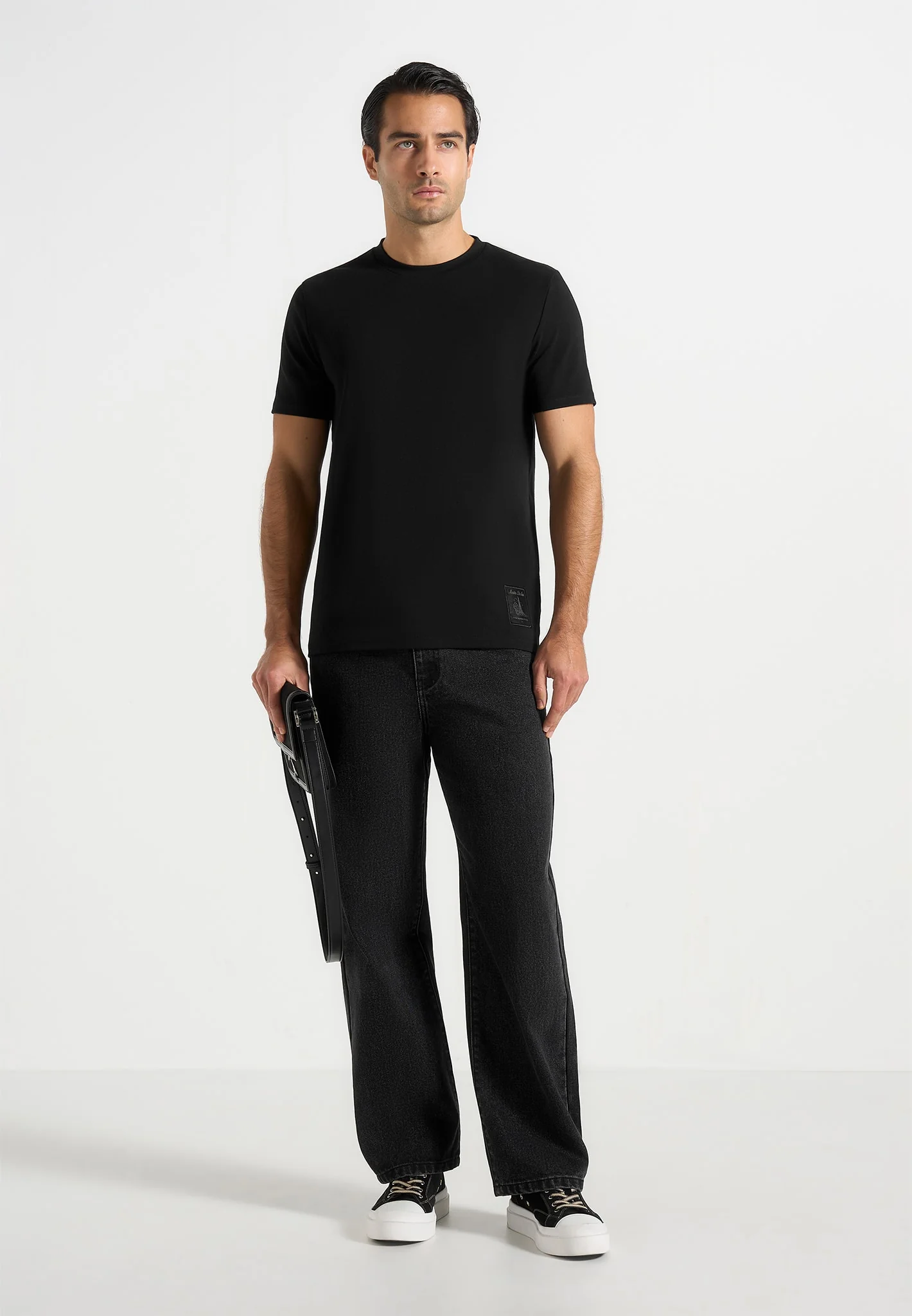 TS008 - Regular Fit Cotton T-Shirt - Black - Image 4
