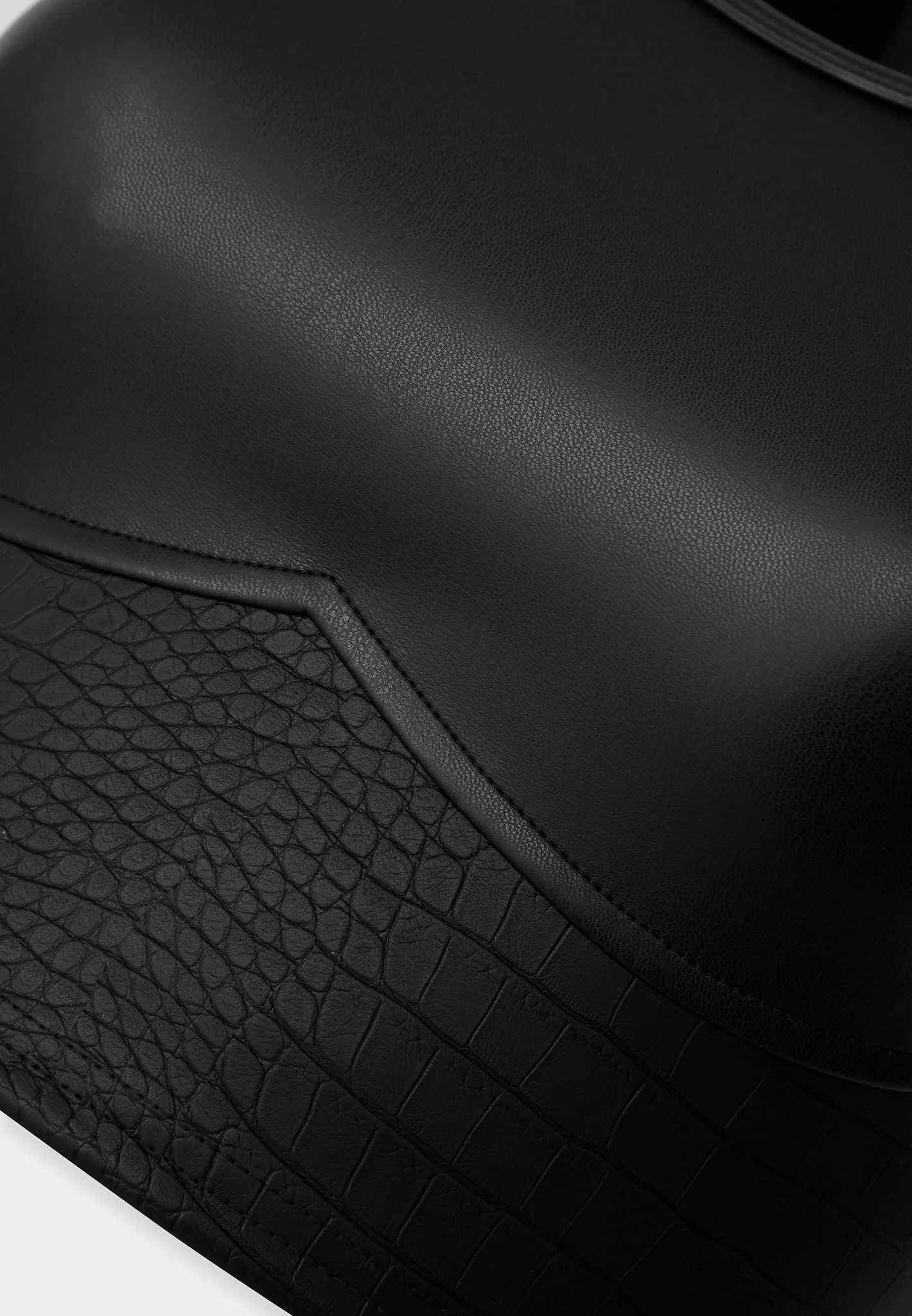 Wide Shoulder Croc Embossed Crop Top - Black - Image 6